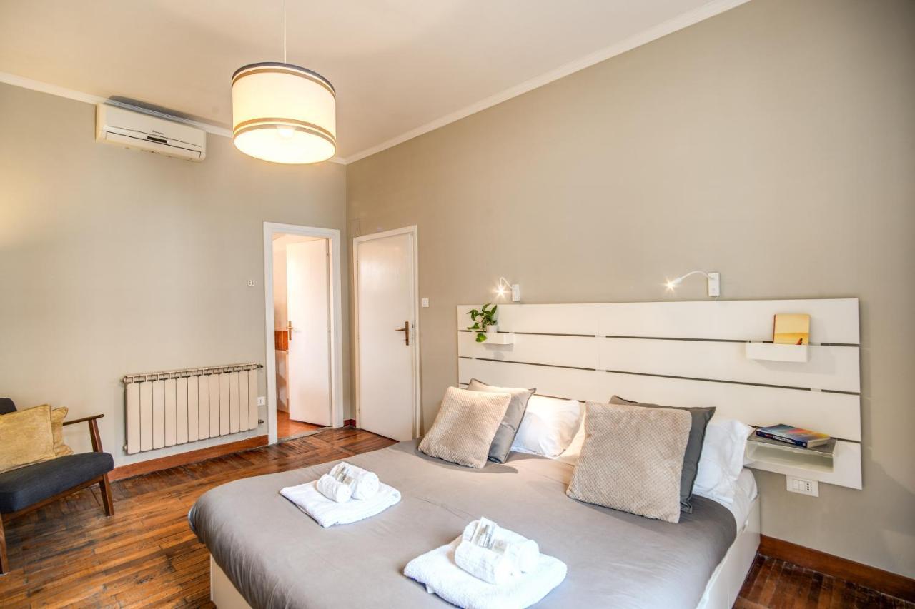 Rr Apartments San Giovanni Рим Екстериор снимка
