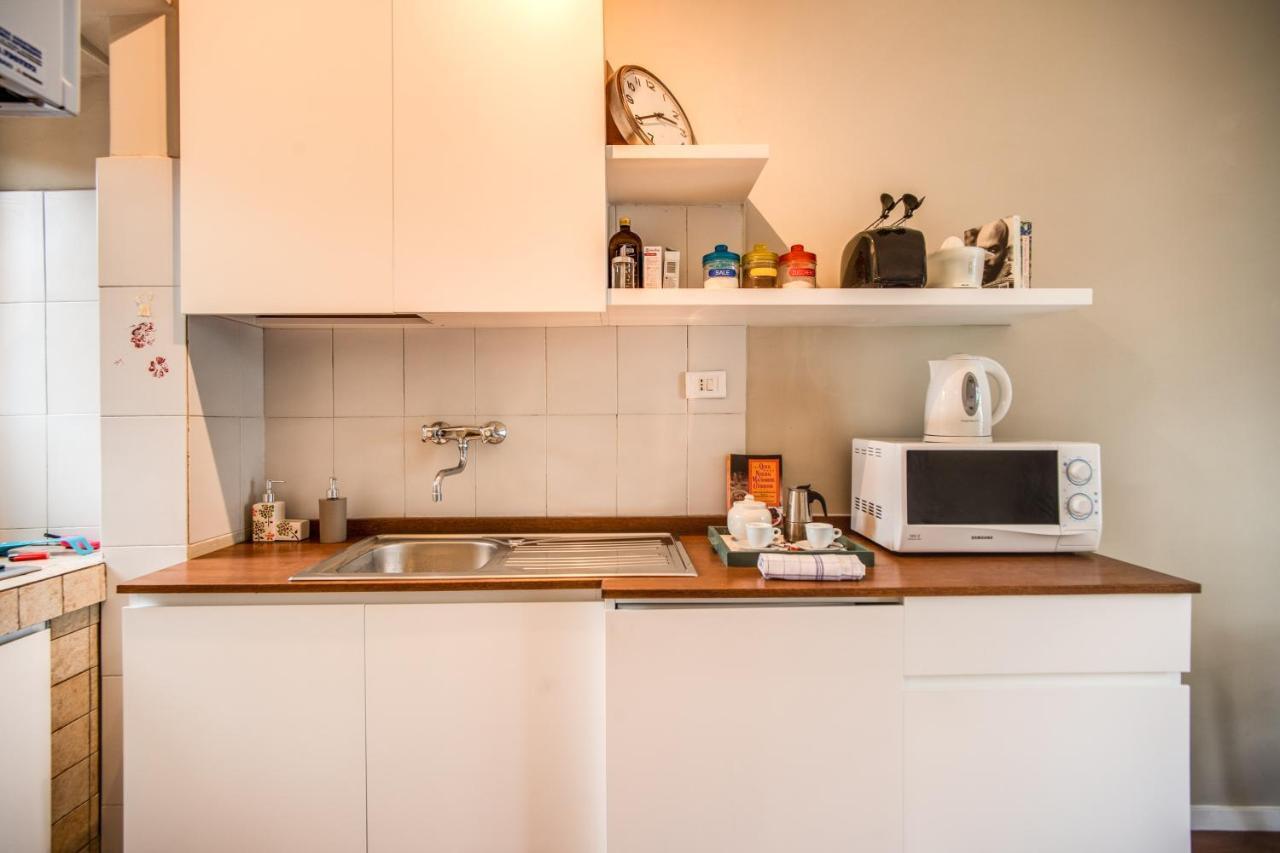 Rr Apartments San Giovanni Рим Екстериор снимка