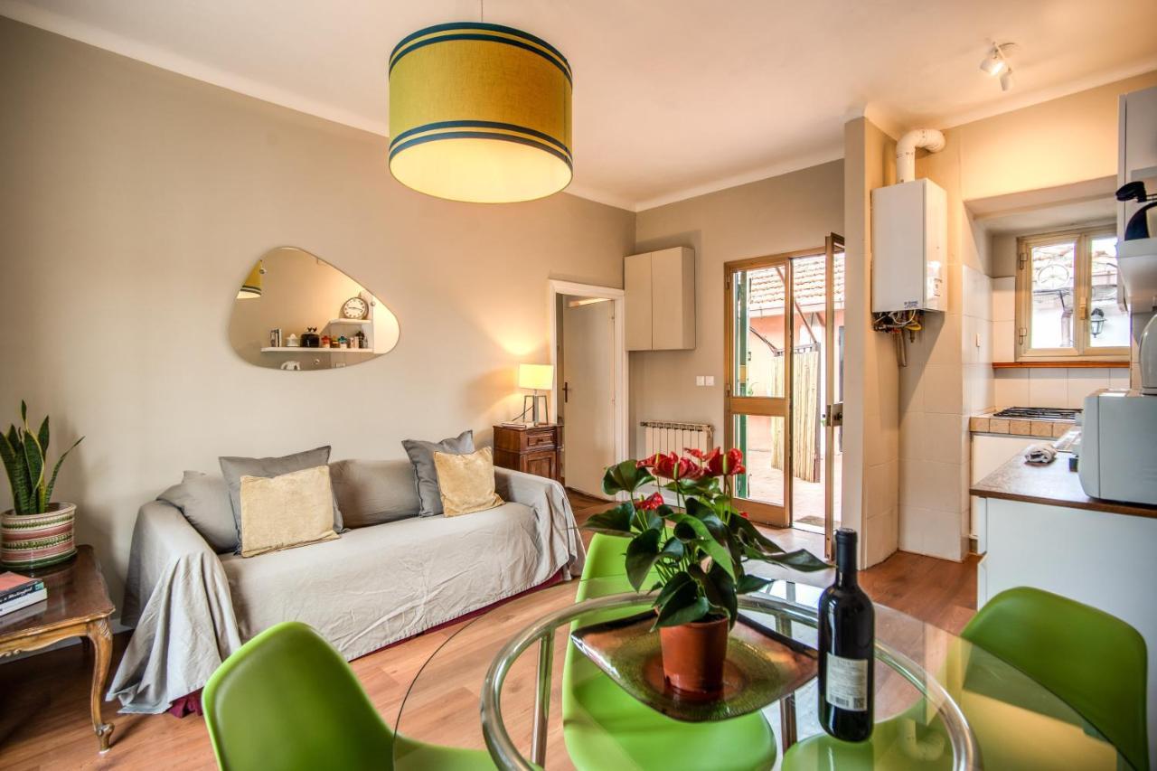 Rr Apartments San Giovanni Рим Екстериор снимка