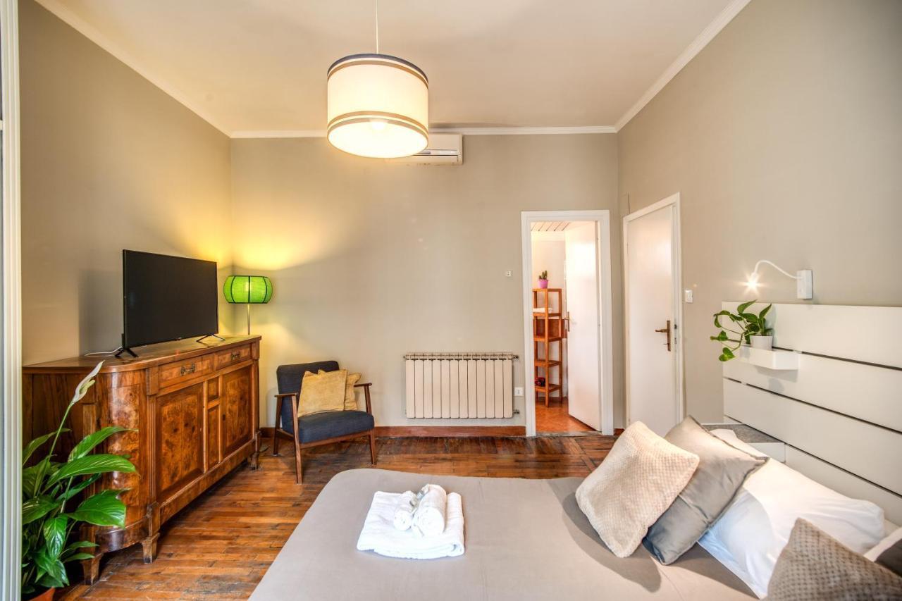 Rr Apartments San Giovanni Рим Екстериор снимка