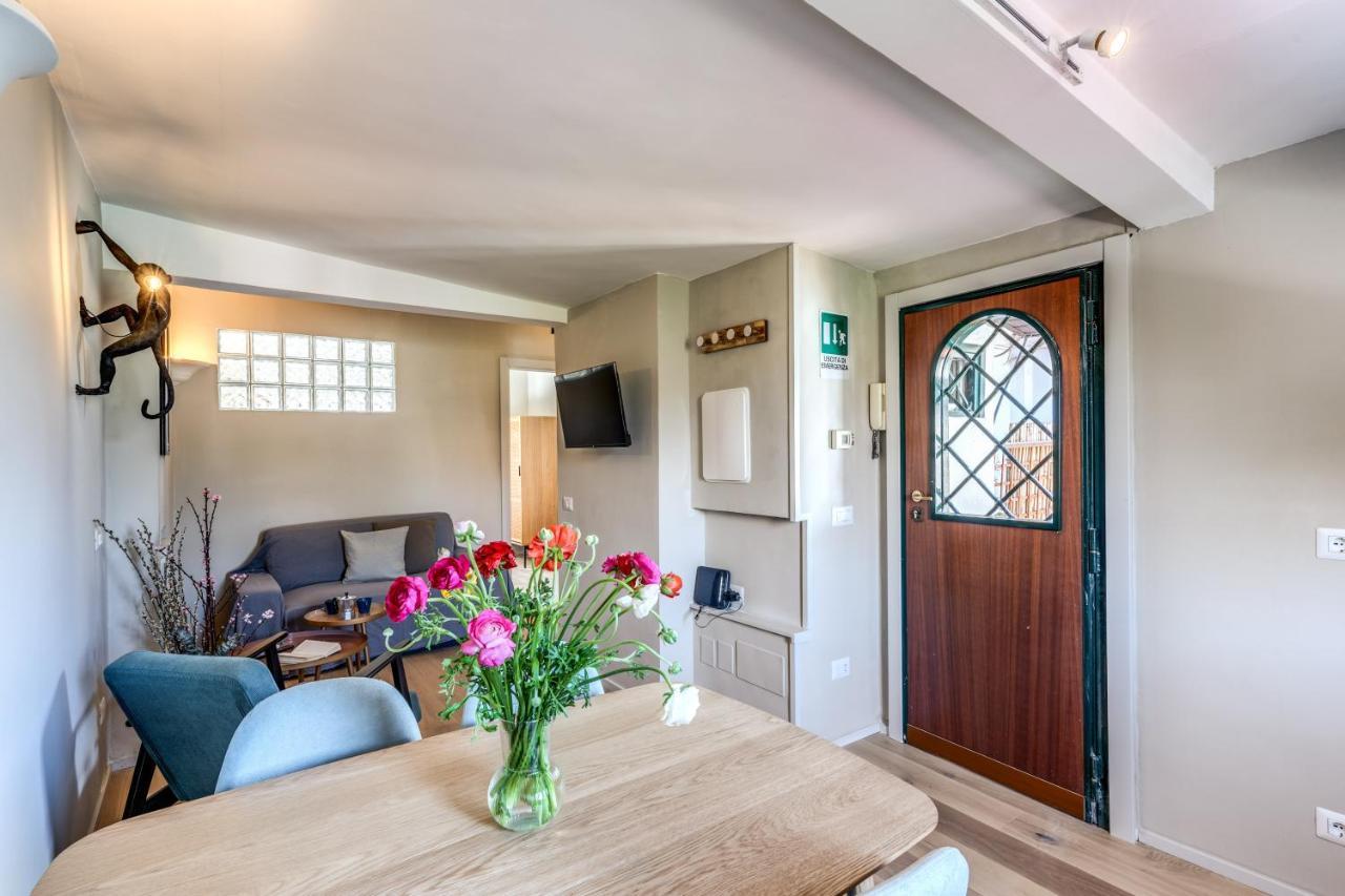 Rr Apartments San Giovanni Рим Екстериор снимка