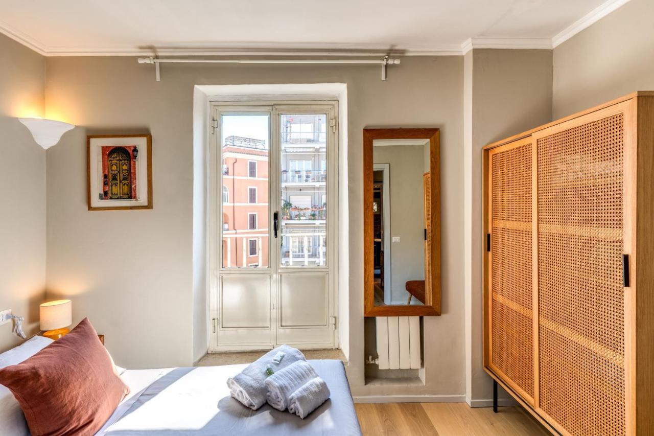 Rr Apartments San Giovanni Рим Екстериор снимка
